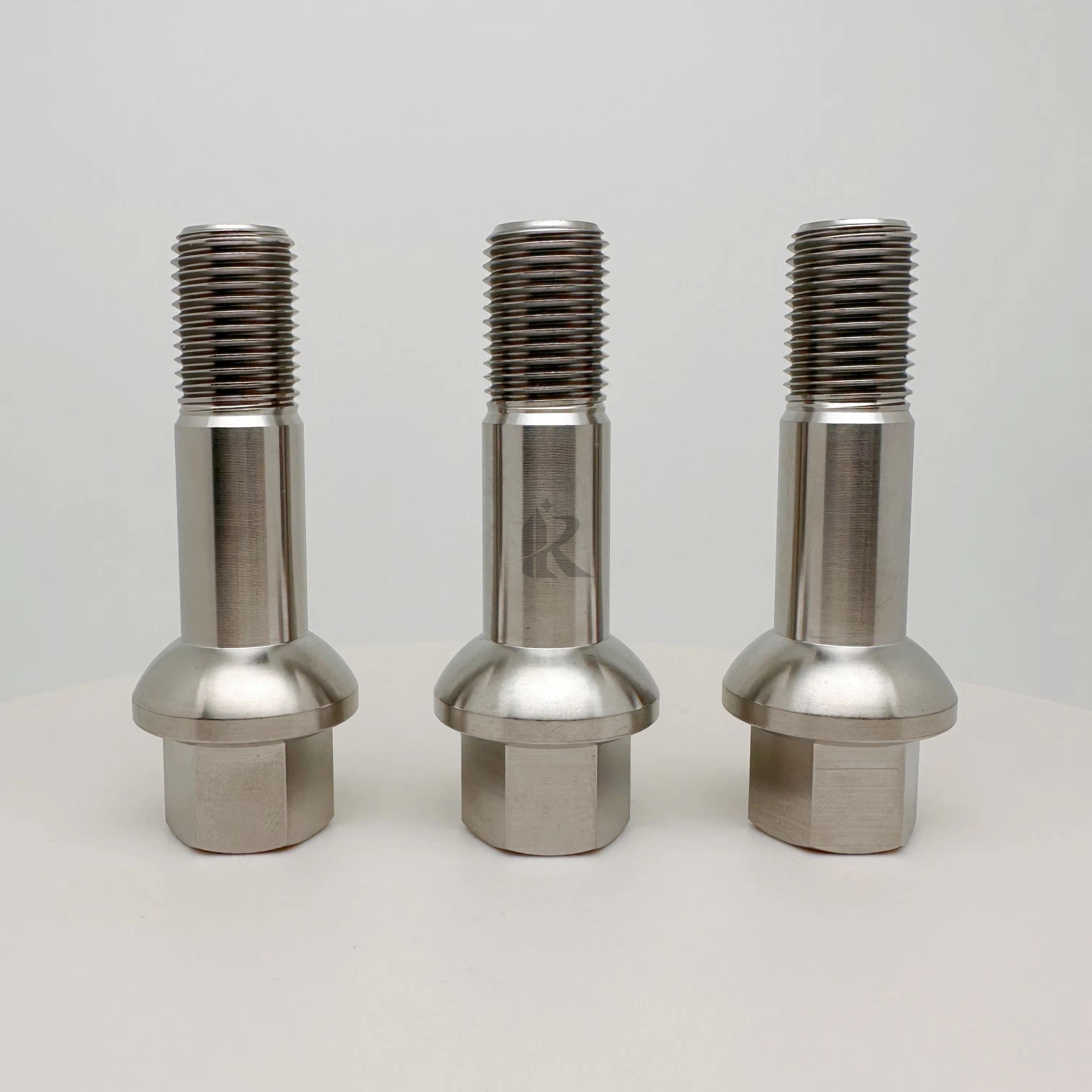 Class 10.9 & 12.9 Titanium Hexagon Head Bolts M14*1.5*60mm Thread GR5 Titanium Alloy Screws Fasteners for Automobile Wheel Lug